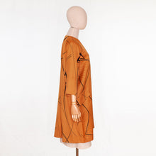 Load image into Gallery viewer, vintage kimono silk coat
