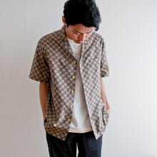 Load image into Gallery viewer, vintage kimono silk shirt