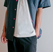 Load image into Gallery viewer, vintage kimono silk shirt