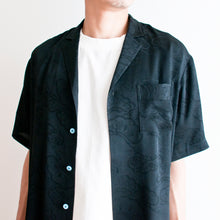 Load image into Gallery viewer, vintage kimono silk shirt