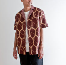 Load image into Gallery viewer, vintage kimono silk shirt
