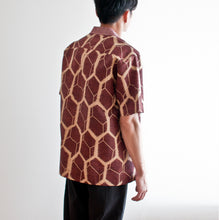 Load image into Gallery viewer, vintage kimono silk shirt