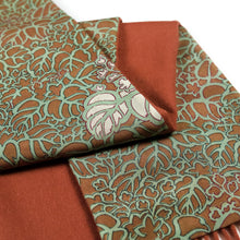 Load image into Gallery viewer, vintage kimono cashmere scarf