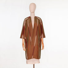 Load image into Gallery viewer, vintage kimono silk coat