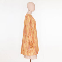 Load image into Gallery viewer, vintage kimono silk coat