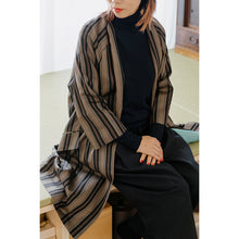 Load image into Gallery viewer, vintage kimono silk coat