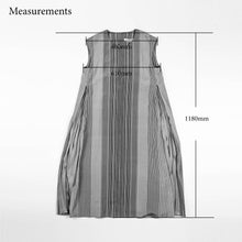 Load image into Gallery viewer, vintage kimono silk dress