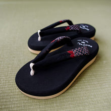 Load image into Gallery viewer, Vintage Kimono Zori Sandal