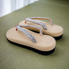 Load image into Gallery viewer, Vintage Kimono Zori Sandal