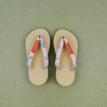 Load image into Gallery viewer, Vintage Kimono Zori Sandal