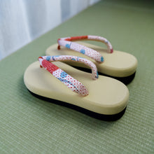 Load image into Gallery viewer, Vintage Kimono Zori Sandal