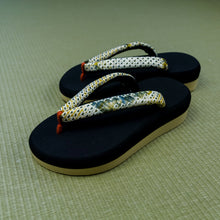 Load image into Gallery viewer, Vintage Kimono Zori Sandal
