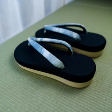 Load image into Gallery viewer, Vintage Kimono Zori Sandal