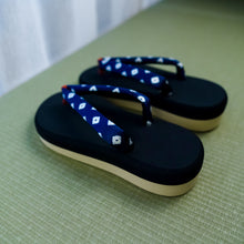 Load image into Gallery viewer, Vintage Kimono Zori Sandal