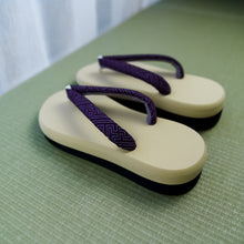 Load image into Gallery viewer, Vintage Kimono Zori Sandal