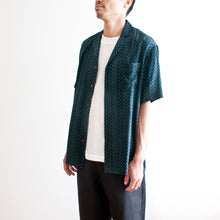 画像をギャラリービューアに読み込む, vintage kimono silk shirt
