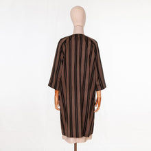 Load image into Gallery viewer, vintage kimono silk coat
