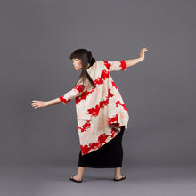 Load image into Gallery viewer, vintage kimono silk coat
